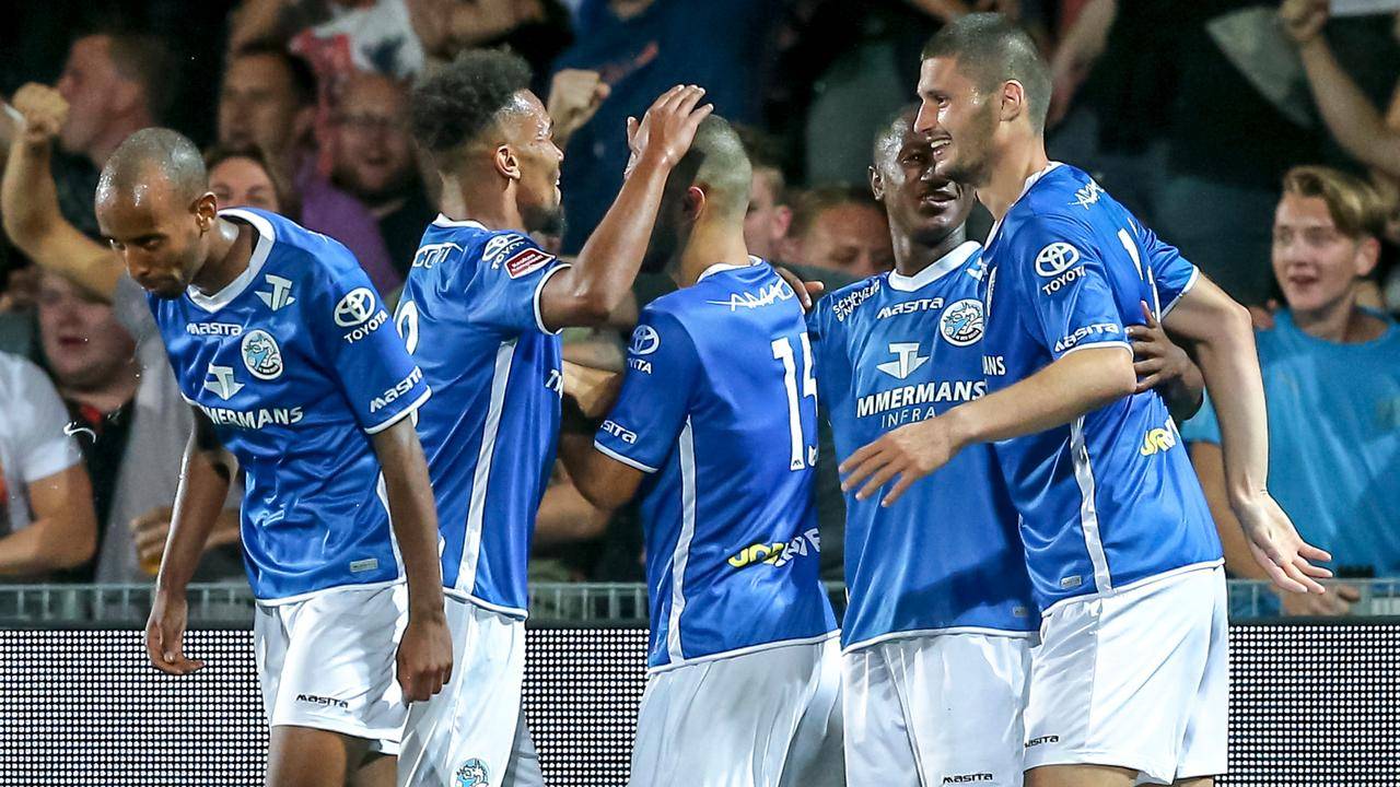 澳门新葡京官方入口_马德里竞技西甲击败皇家贝蒂斯格列兹曼抽射建功的简单介绍